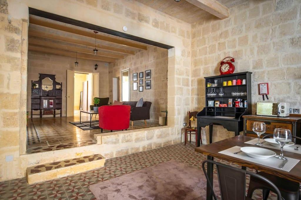 Chic, Stylish & Spacious Flat In Central Valletta Exteriér fotografie